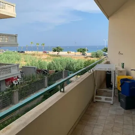 Caulonia 100 M Mare, 1 Piano Apartmán *